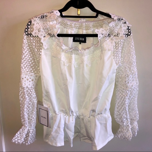 NWT || Style Mafia || Crochet Off-Shoulder Top - Picture 6 of 8